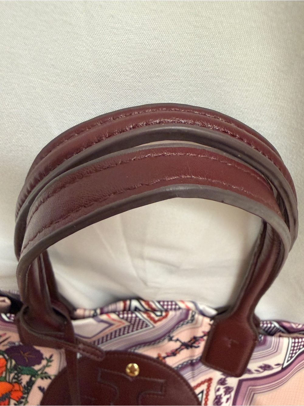 Tory Burch Large Ella Tote Geometric Floral Scarf Print Burgundy Leather Logo - Picture 12 of 15